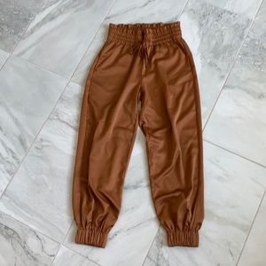 Abercrombie & Fitch satin jogger